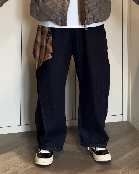 BRYNOR Raw Denim Wide Leg Jeans product photo