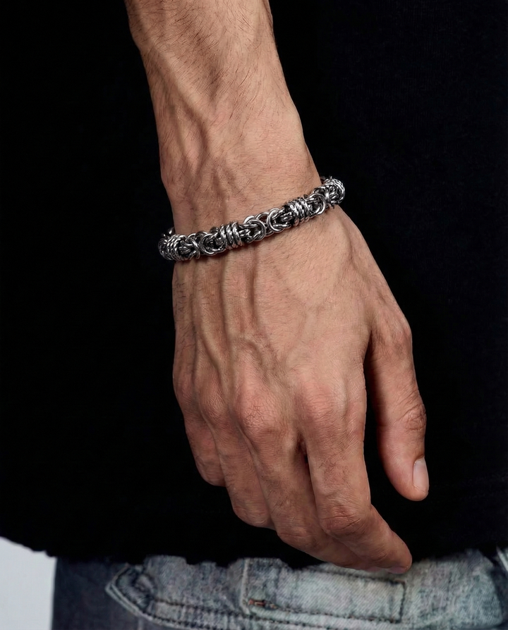 Additional product image of Chunky Chain Bracelet