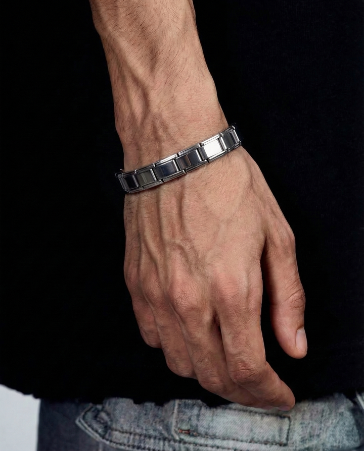 Additional product image of Chunky Chain Bracelet