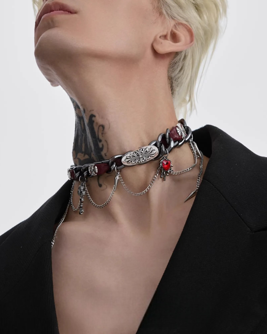 Additional product image of Gothic Beaded and Star Statement Necklace Set