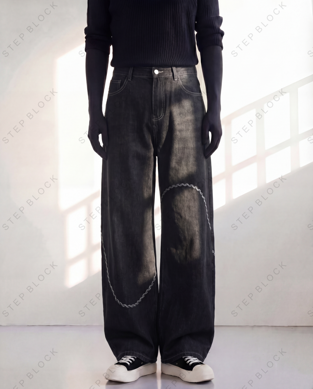 STEP BLOCK MT052 vintage washed black baggy jeans with white stitching
