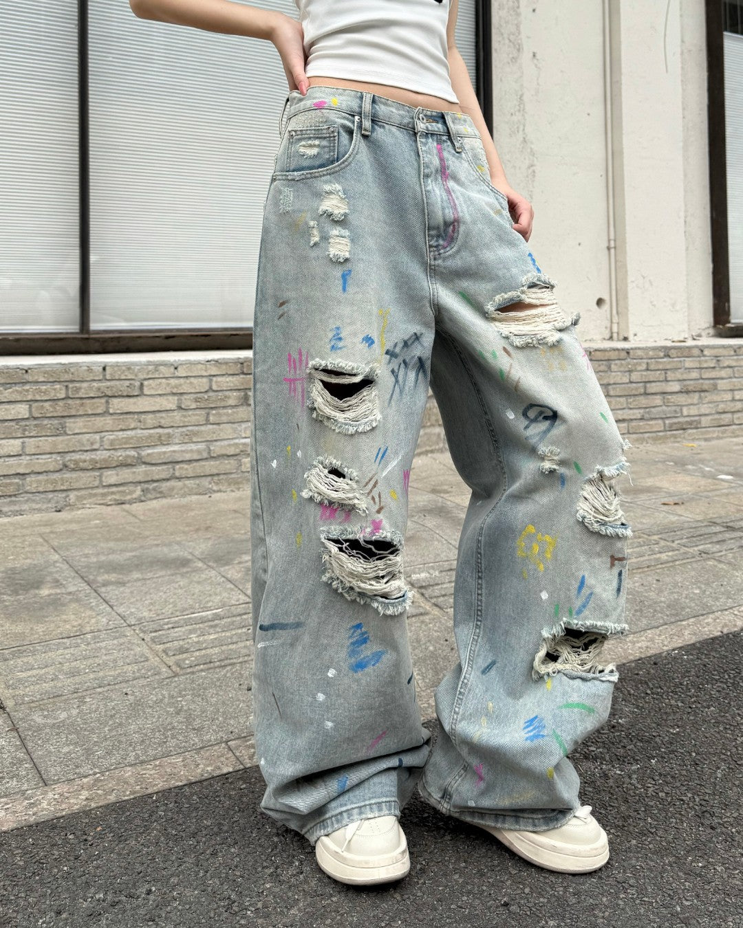 STEP BLOCK MT064 Graffiti Distressed Baggy Jeans - Light Washed Denim