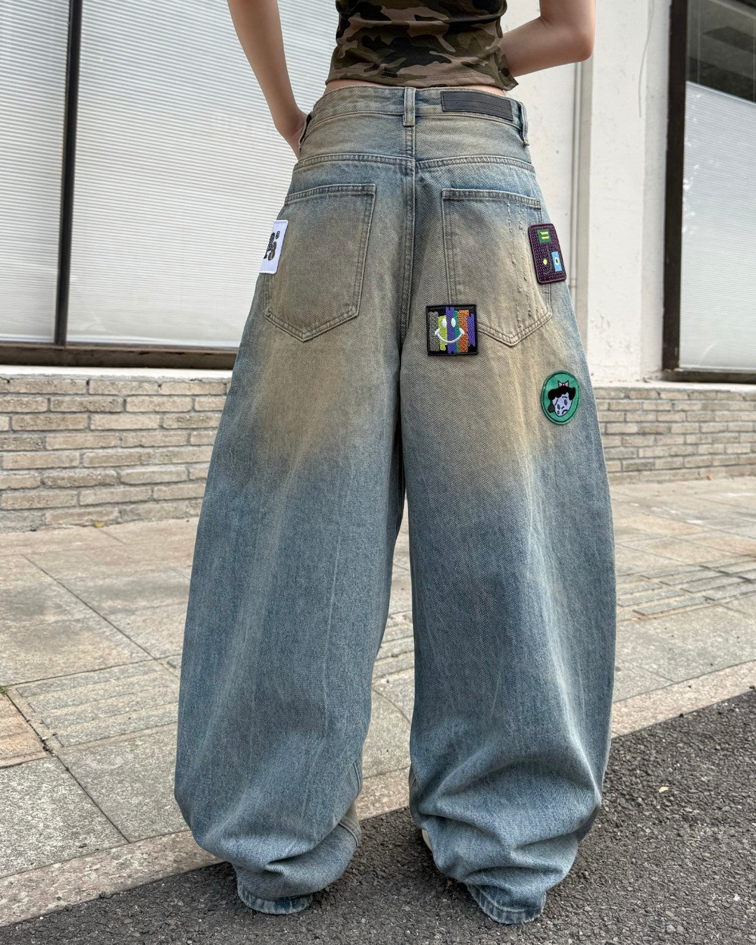 STEP BLOCK MT061 Multi-Badge Patchwork Baggy Jeans - Washed Denim