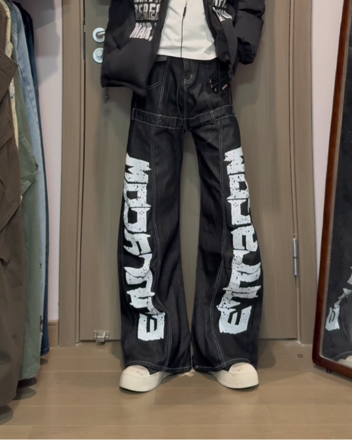 Side Text Embroidered Baggy Jeans