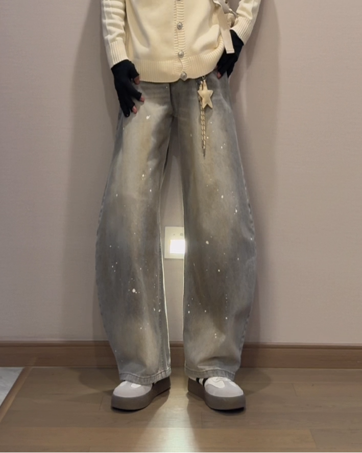 BRYNOR Grey Distressed Baggy Jeans product photo