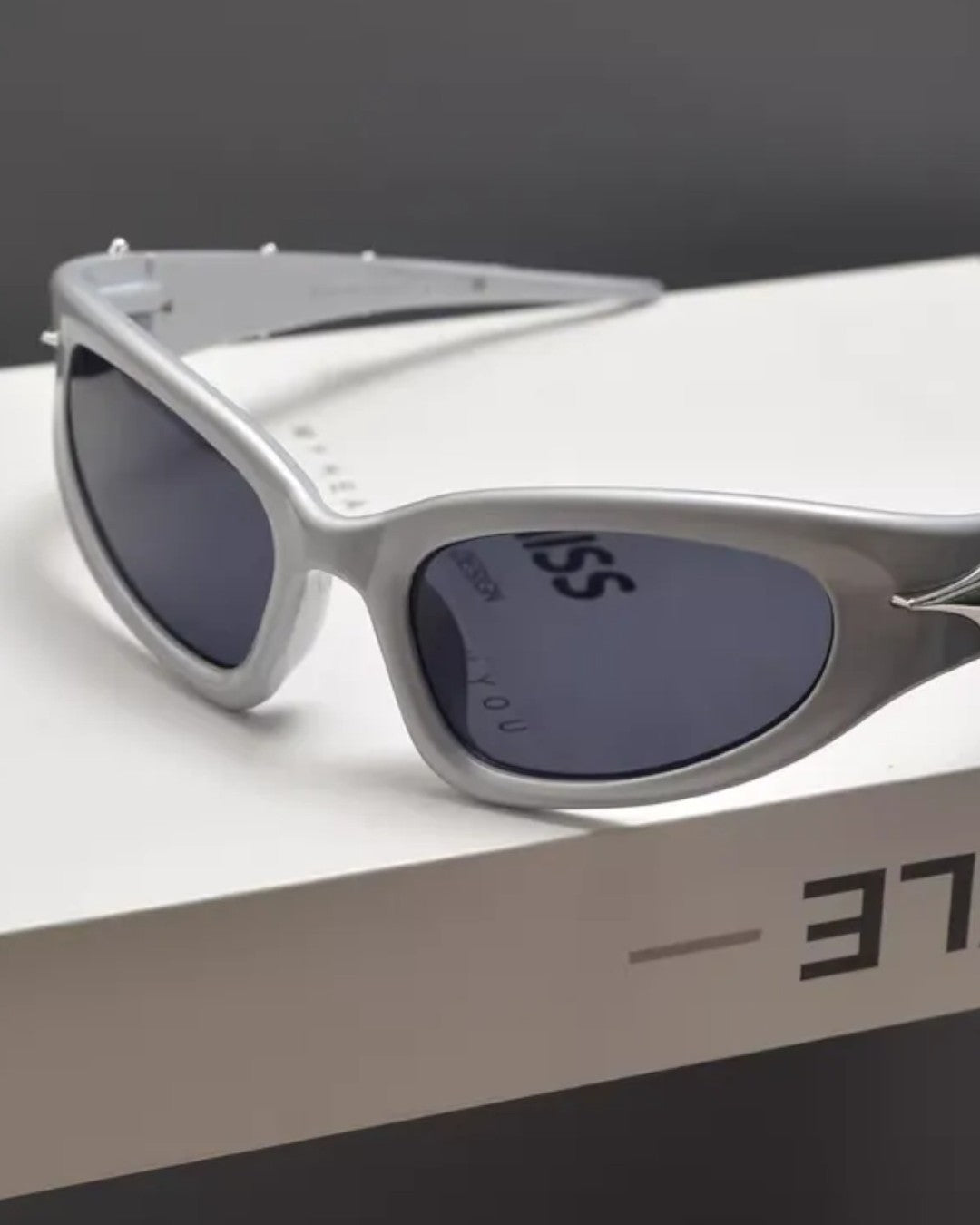 Additional product image of Slim Oval Y2K Sunglasses