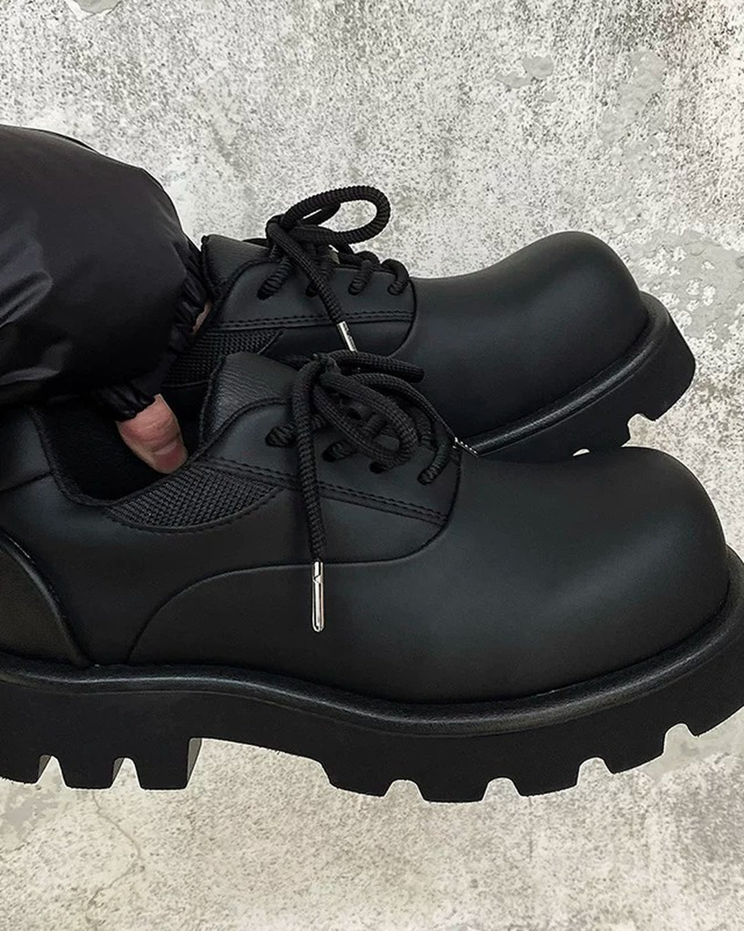 Close-up sole detail of Black Leather Chunky Platform Gothic Shoes