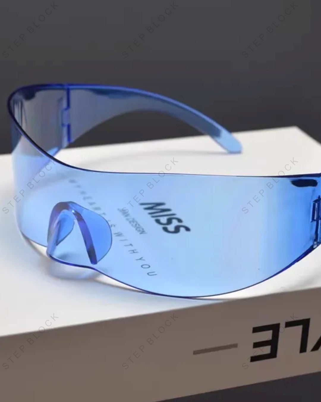 STEP BLOCK AC177 Rimless Wrap-Around Sunglasses 