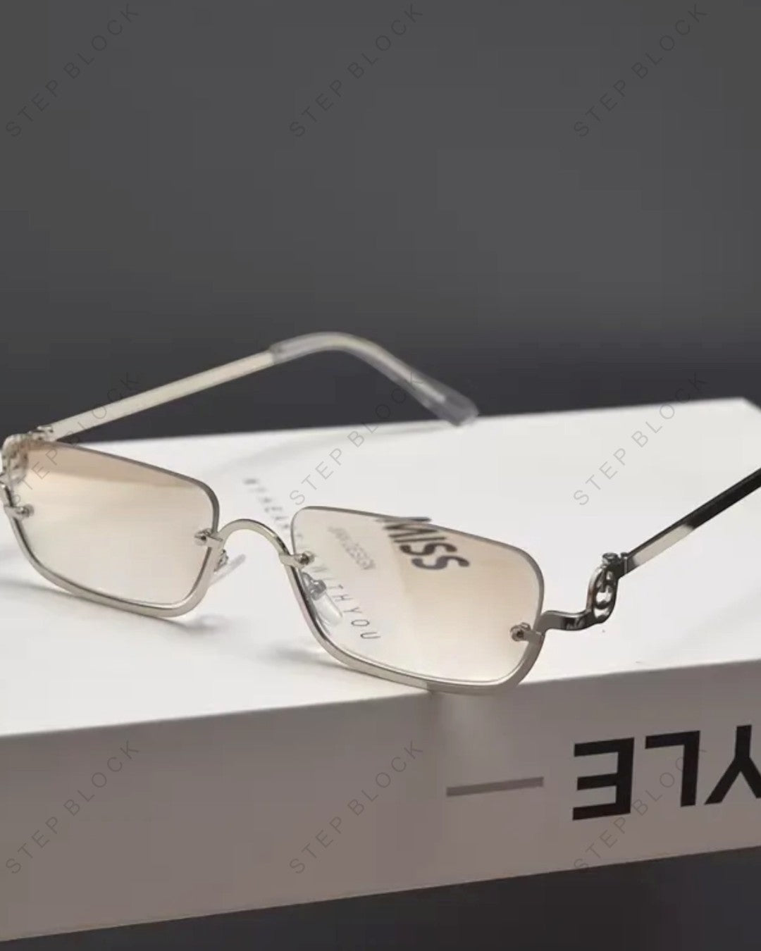 STEP BLOCK AC179 Slim Square Tinted Sunglasses 