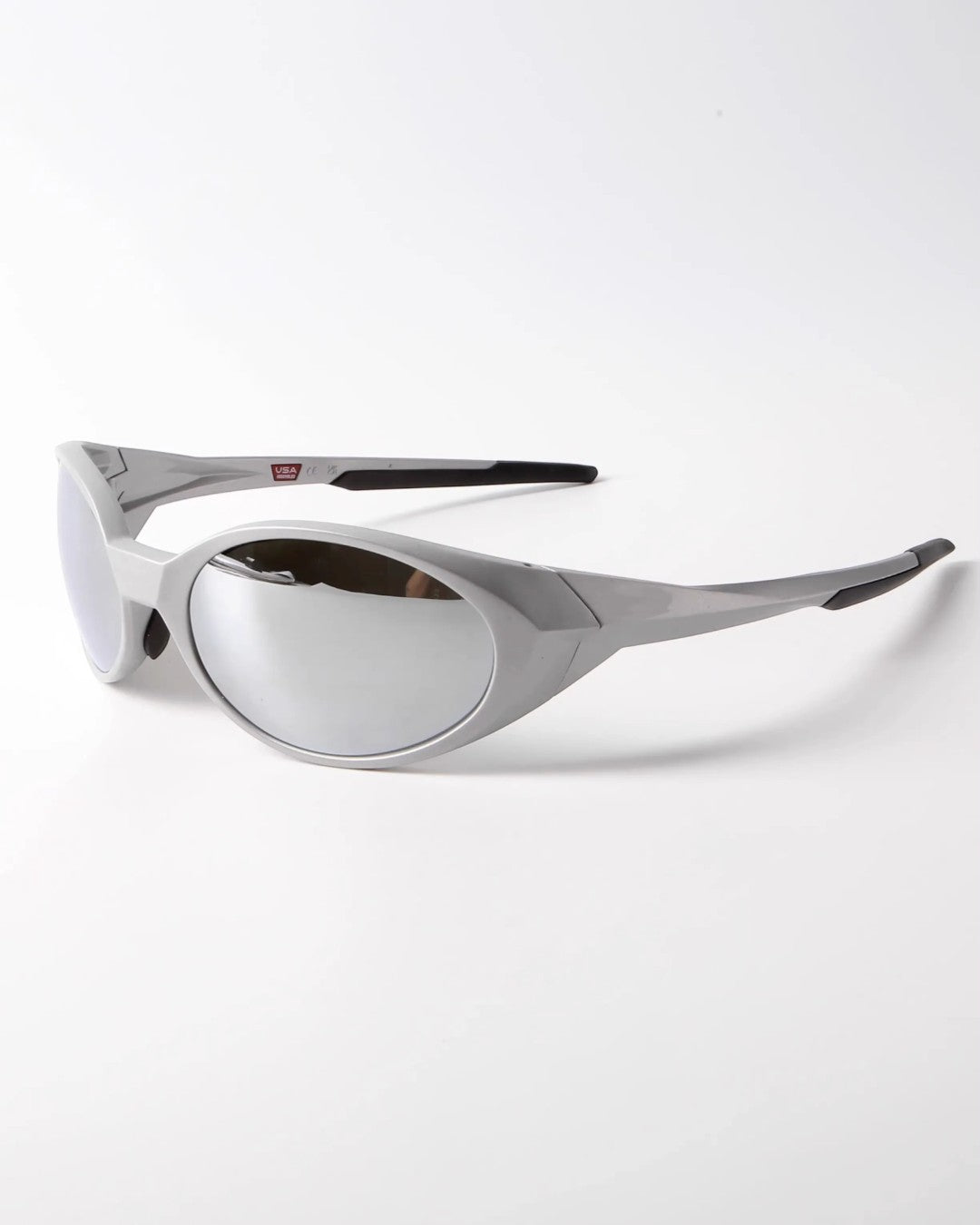 Front detail of Y2K Sport Sunglasses