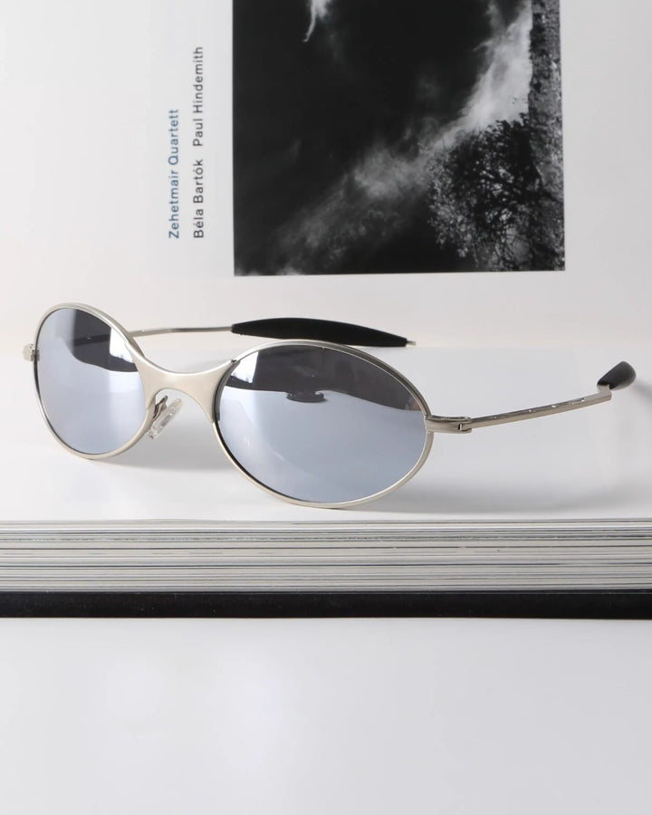 Front detail of Oval Retro Sunglasses