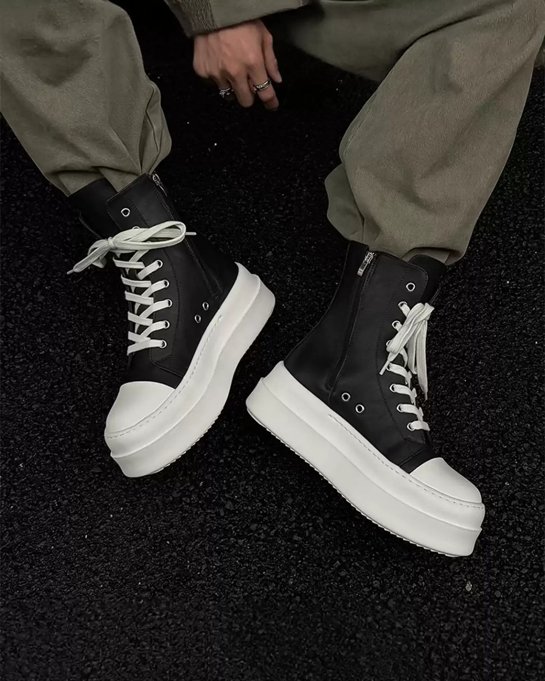 Additional product image of Black and White High-Top Minimalist Shoes