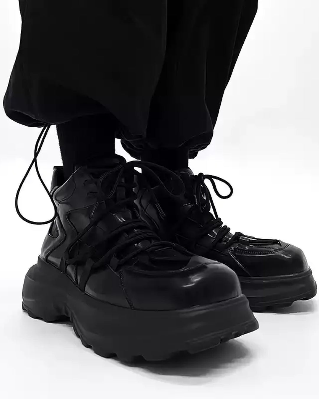 Additional product image of Black Leather High-Top Chunky Platform Shoes