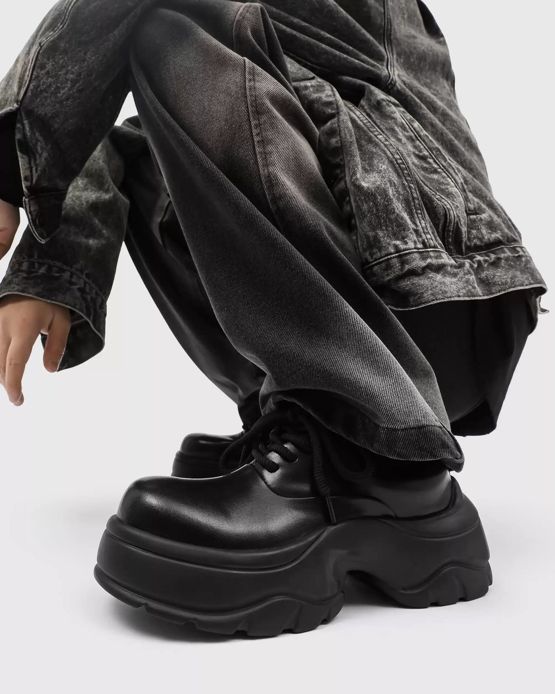 Additional product image of Black Leather Chunky Platform Shoes