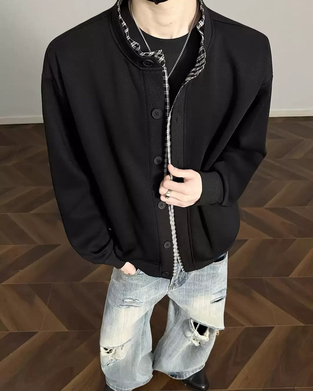 Additional product image of Contrast Collar Oversized Knit Cardigan