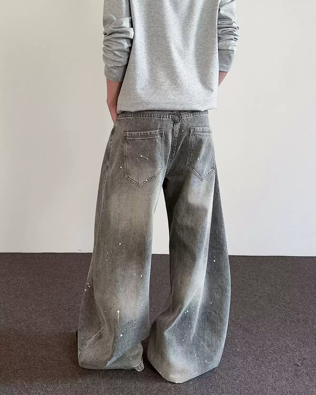 Additional product image of Grey Distressed Baggy Jeans