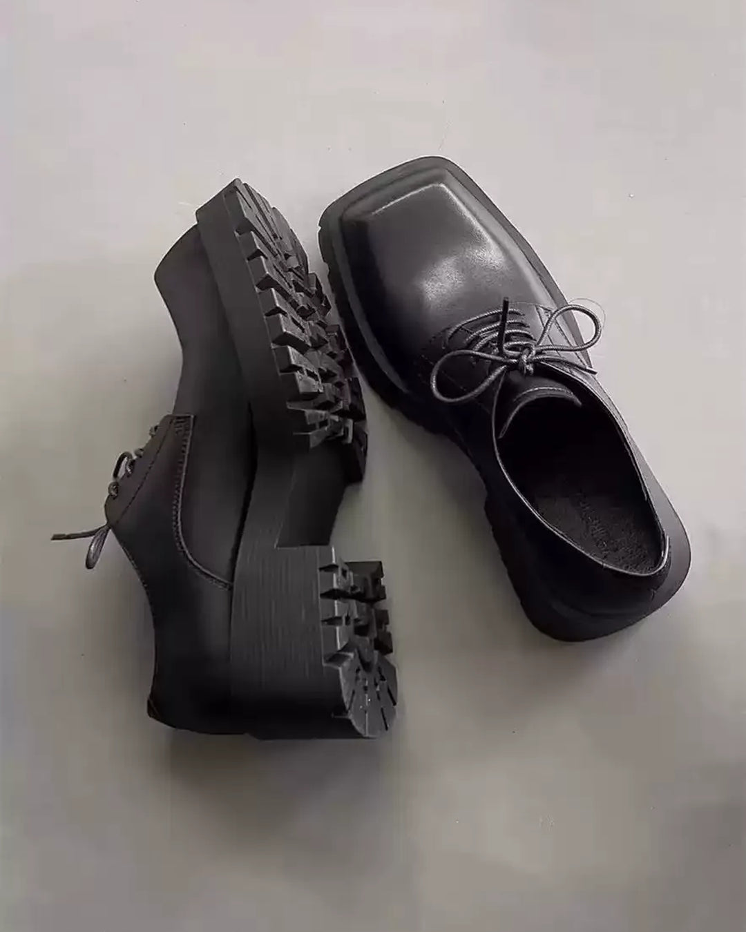 Additional product image of Black Leather Chunky Platform Gothic Shoes