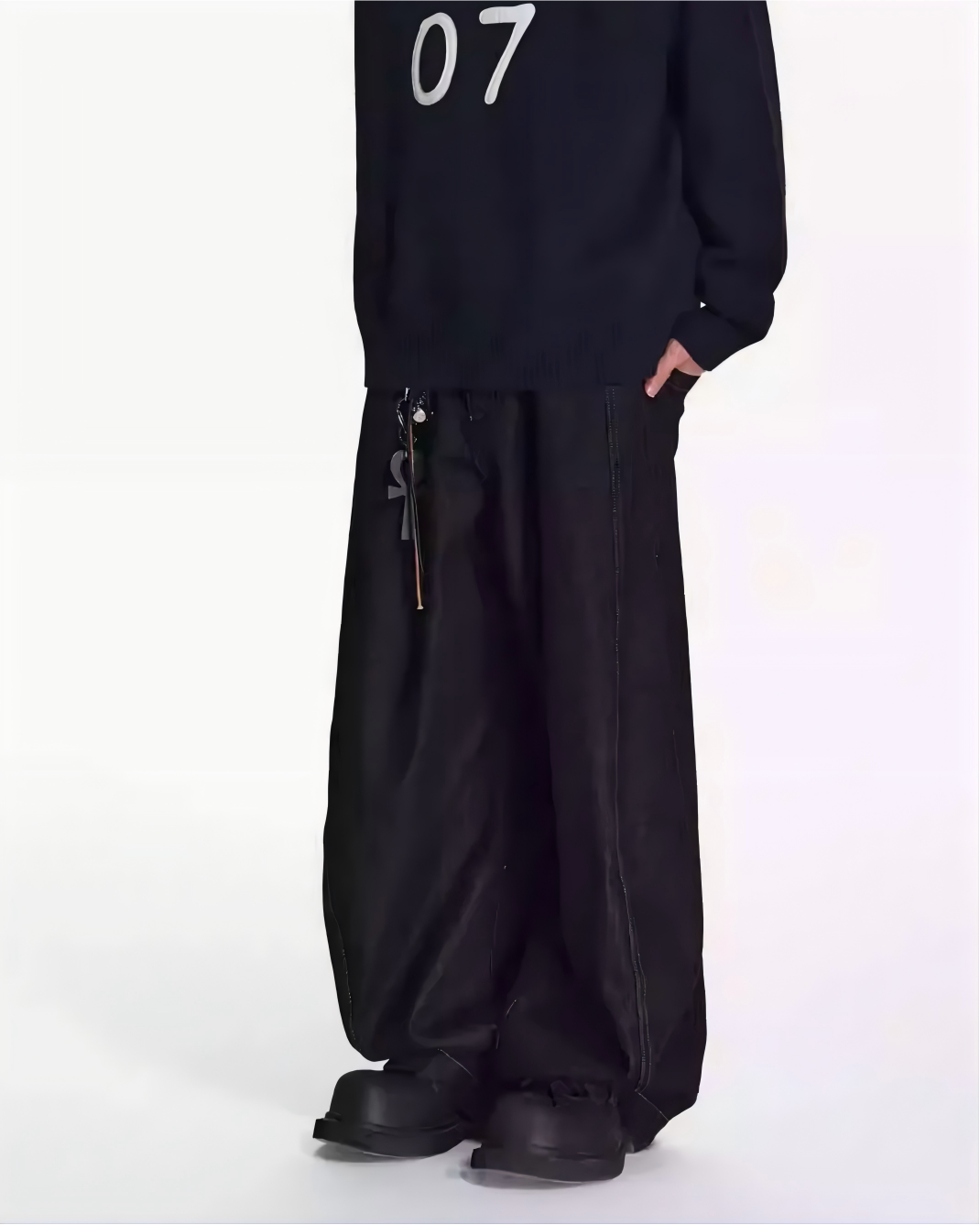 STEP BLOCK MT022 Wide-Leg Raw Denim Jeans