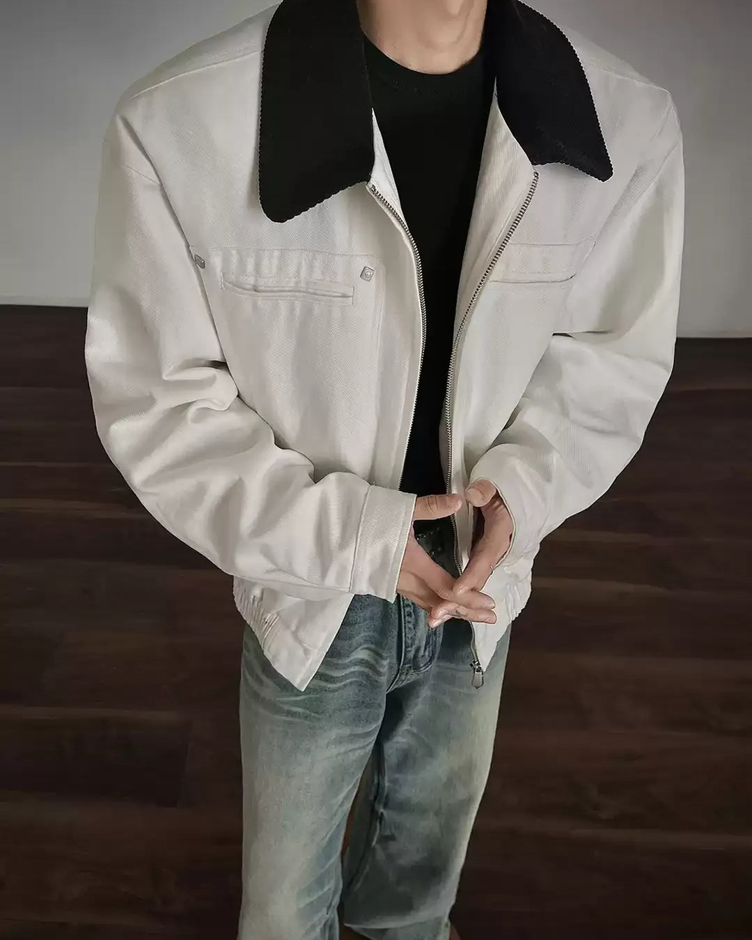 Side view of Contrast Shearling Collar Washed Workwear Jacket