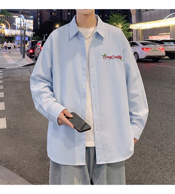 Letter-embroidered shirt, front view showing the front script detail