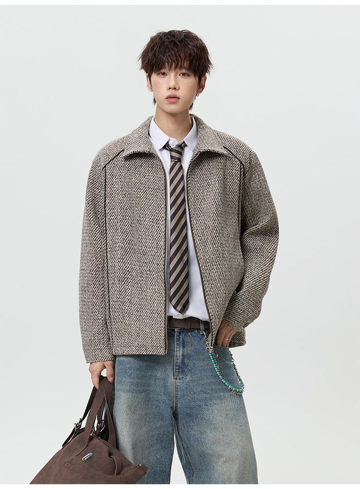Textured lapel zip jacket, front view of the taupe jacket